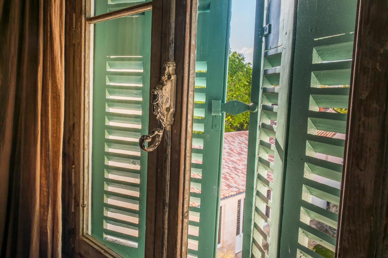 Maison d'hôtes Le Lanternon *